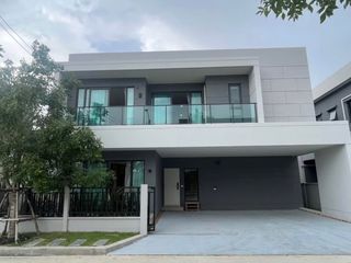 For rent 4 bedrooms house in Bang Phli, Samut Prakan