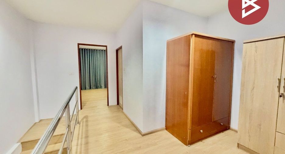 Продажа 2 спальни таунхаус в Sam Phran, Накхонпатхом