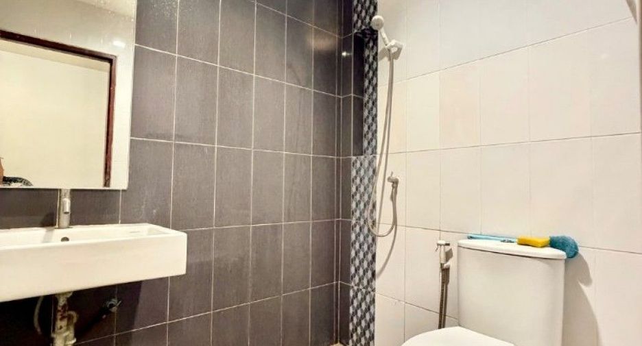 Продажа 2 спальни таунхаус в Sam Phran, Накхонпатхом