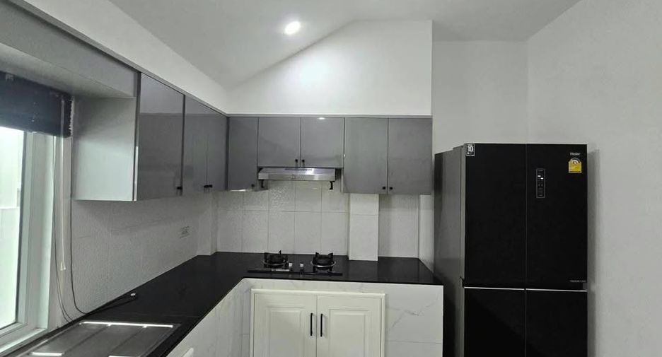 Casa en venta de 3 habitaciones en Bang Lamung, Chonburi