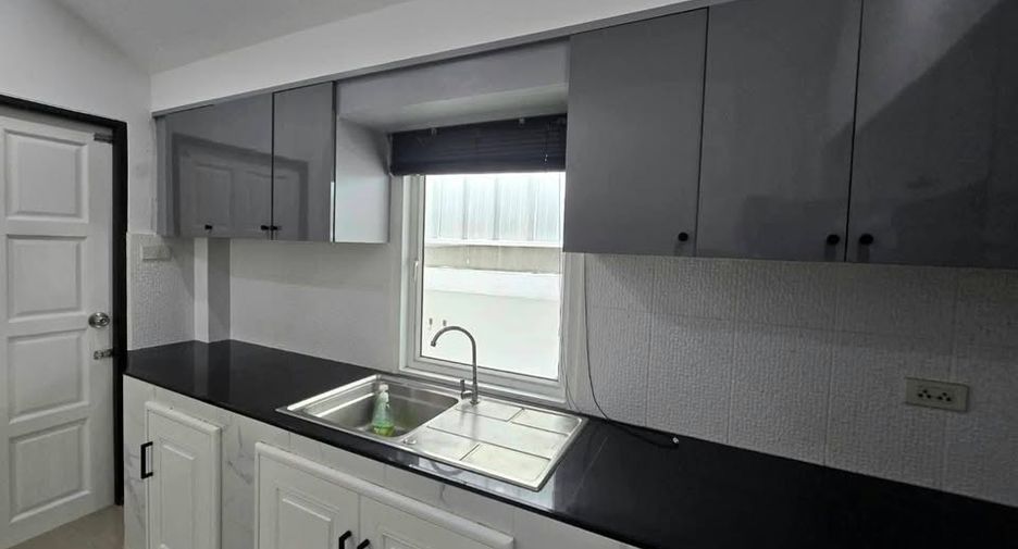 Casa en venta de 3 habitaciones en Bang Lamung, Chonburi