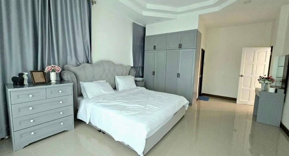 Casa en venta de 3 habitaciones en Bang Lamung, Chonburi