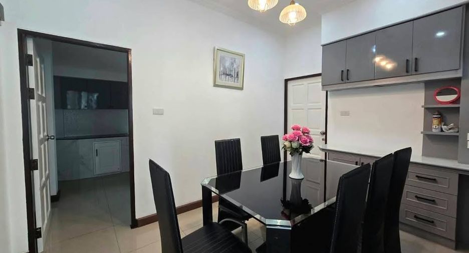 Casa en venta de 3 habitaciones en Bang Lamung, Chonburi