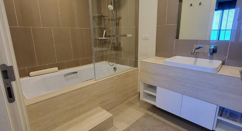Продажа 1 кровать кондо в Банг Ламунг, Чонбури