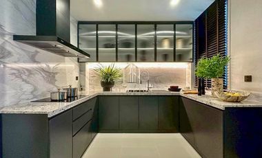 Casa en alquiler y en venta de 5 habitaciones en Suan Luang, Bangkok