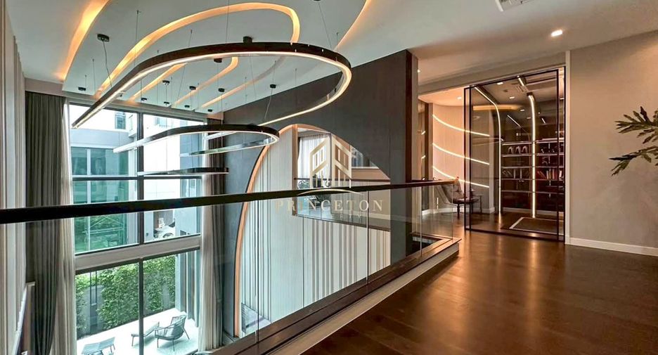 Casa en alquiler y en venta de 5 habitaciones en Suan Luang, Bangkok