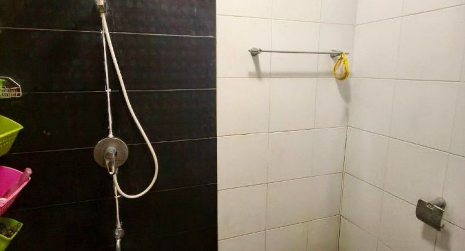 Продажа 2 спальни таунхаус в Phan Thong, Чонбури