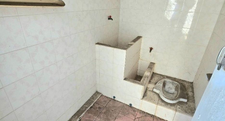 Продажа торговое помещение в Mueang Nakhon Pathom, Накхонпатхом