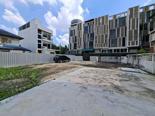 For sale land in Watthana, Bangkok