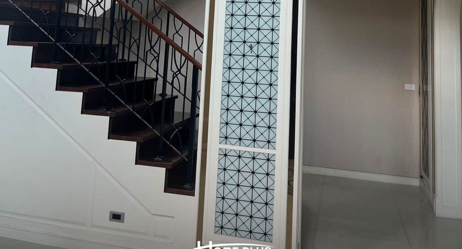 Продажа 4 спальни дом в Тхащи Щаттхана, Бангкок