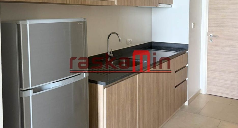 À louer studio condo à Bang Lamung, Chonburi