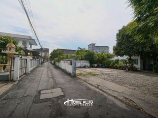For sale land in Bangkok Noi, Bangkok
