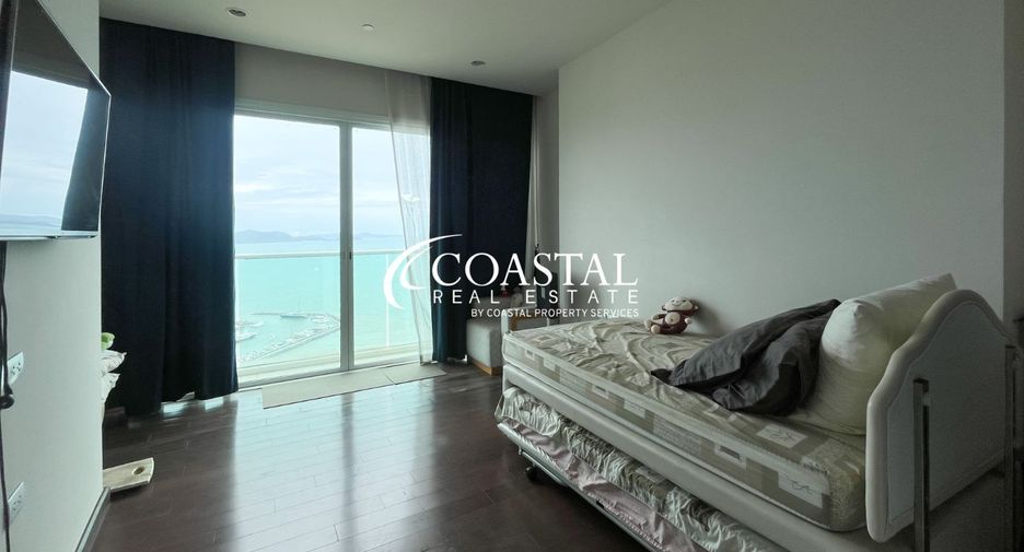 For rent and for sale 4 bedrooms condo in Na Jomtien, Pattaya