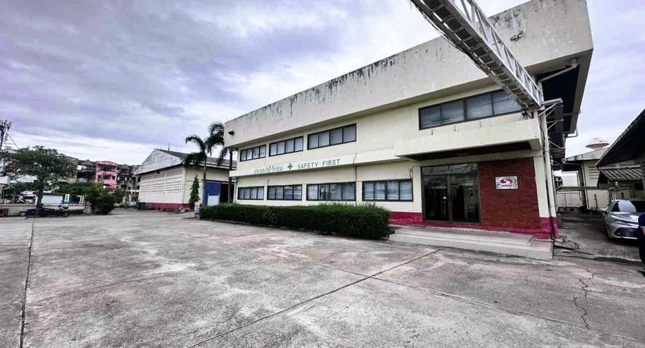 Local comercial en venta en Mueang Samut Prakan, Samut Prakan