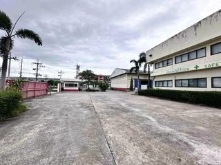 Local comercial en venta en Mueang Samut Prakan, Samut Prakan