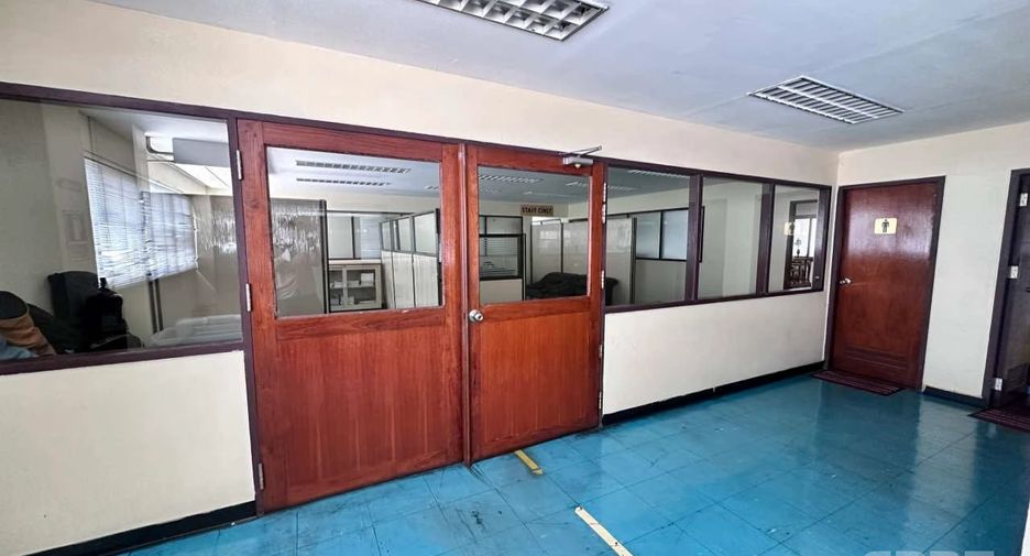 Local comercial en venta en Mueang Samut Prakan, Samut Prakan