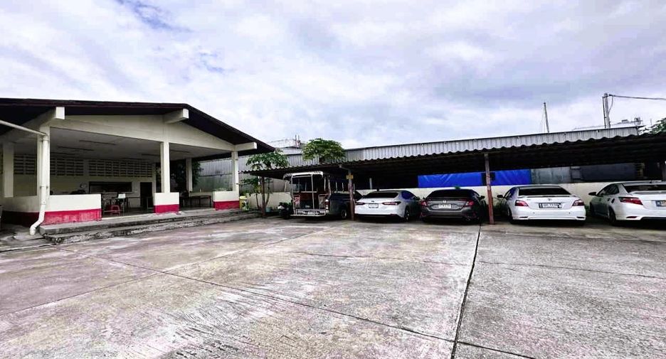 Local comercial en venta en Mueang Samut Prakan, Samut Prakan