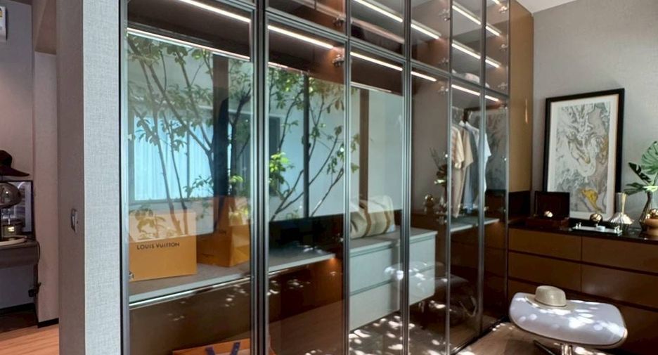 For rent 4 ベッドルーム house in Saphan Sung, Bangkok