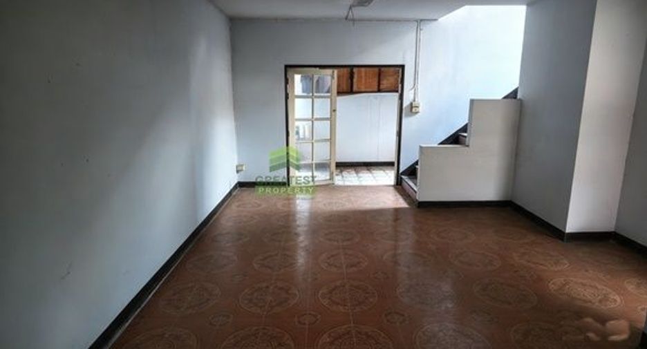 Продажа 3 спальни таунхаус в Khlong Luang, Патумтани