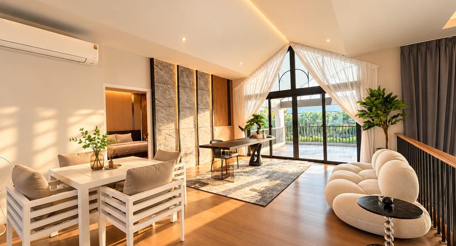 Villa en alquiler de 6 habitaciones en Bang Lamung, Chonburi