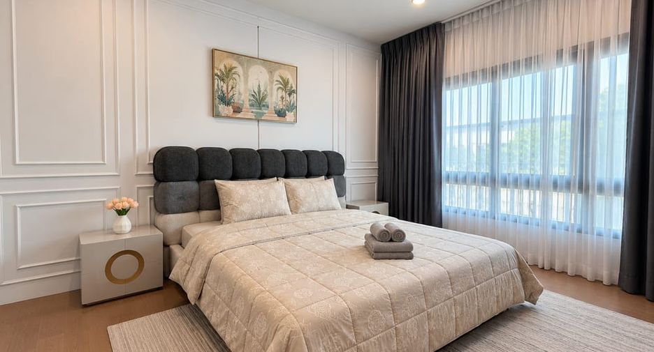 Villa en alquiler de 6 habitaciones en Bang Lamung, Chonburi