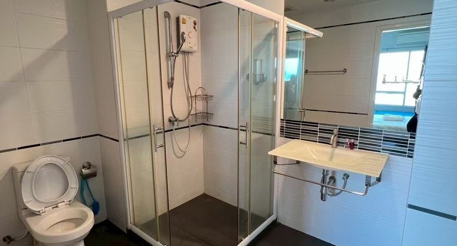Продажа 1 кровать кондо в Банг Ламунг, Чонбури