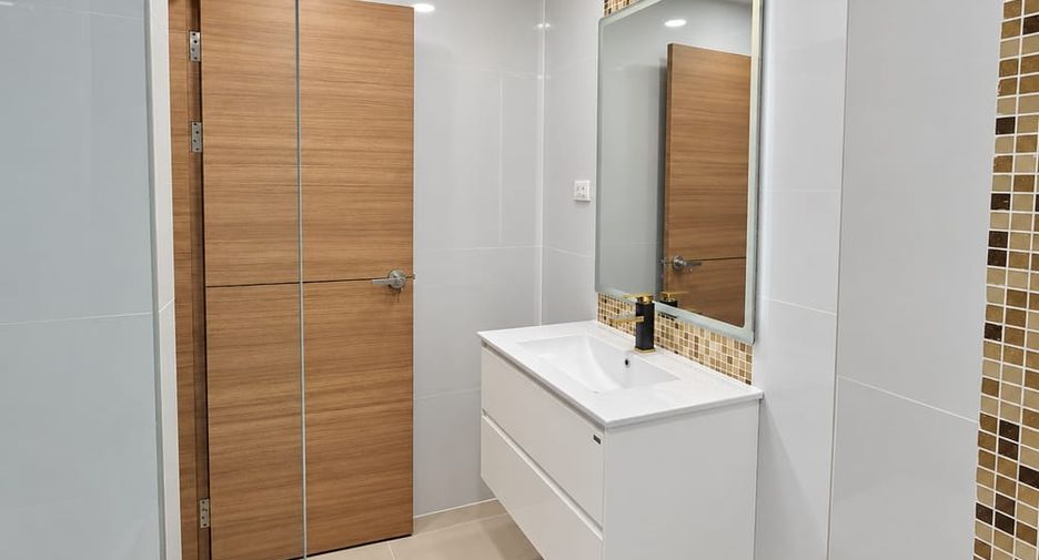 For sale 1 bed condo in Jomtien, Pattaya