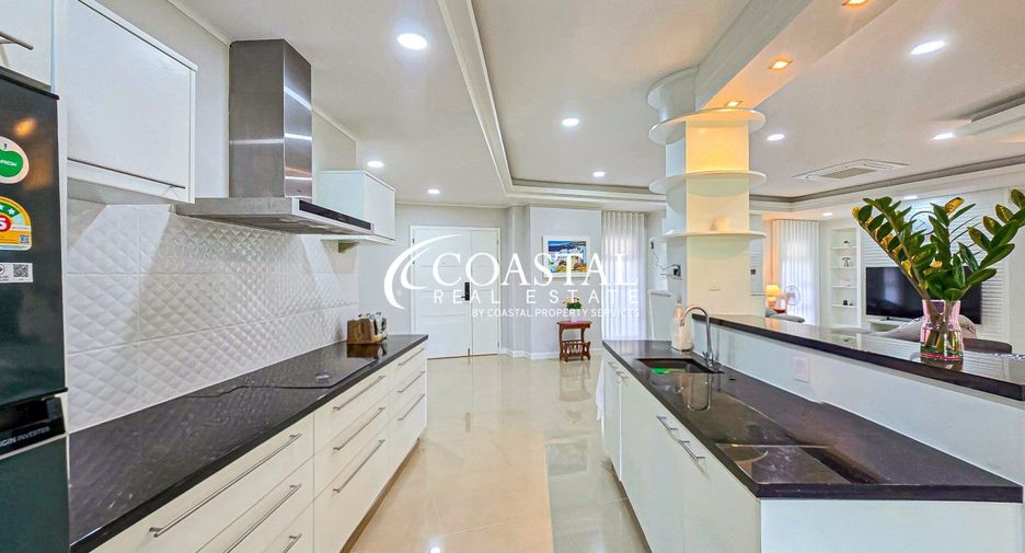 Аренда и продажа 3 спальни кондо в Na Jomtien, Паттайя
