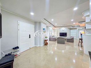 Аренда и продажа 3 спальни кондо в Na Jomtien, Паттайя