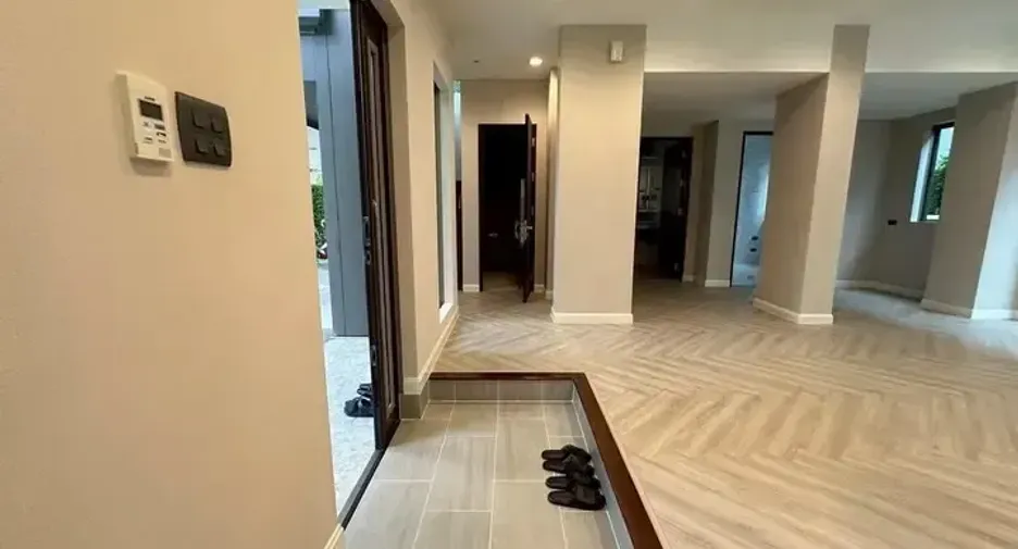 For sale 4 bedrooms house in Pak Kret, Nonthaburi