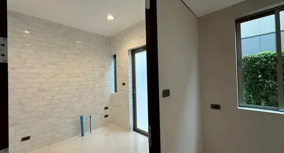 For sale 4 bedrooms house in Pak Kret, Nonthaburi