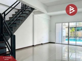 Аренда и продажа 2 спальни таунхаус в Sai Noi, Нонтабури