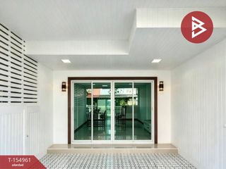 Аренда и продажа 2 спальни таунхаус в Sai Noi, Нонтабури