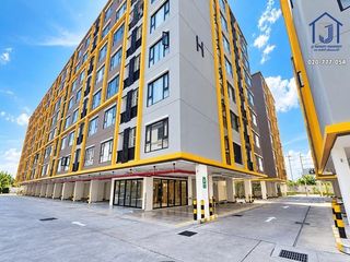 Продажа 1 кровать кондо в Лат Крабанг, Бангкок