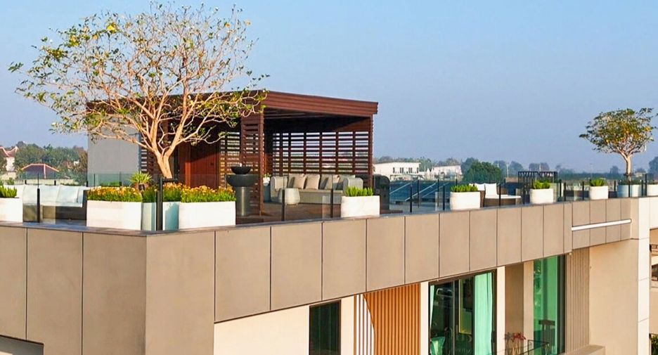 Villa en venta de 5 habitaciones en Bang Lamung, Chonburi