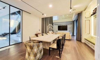 Casa en alquiler y en venta de 4 habitaciones en Saphan Sung, Bangkok