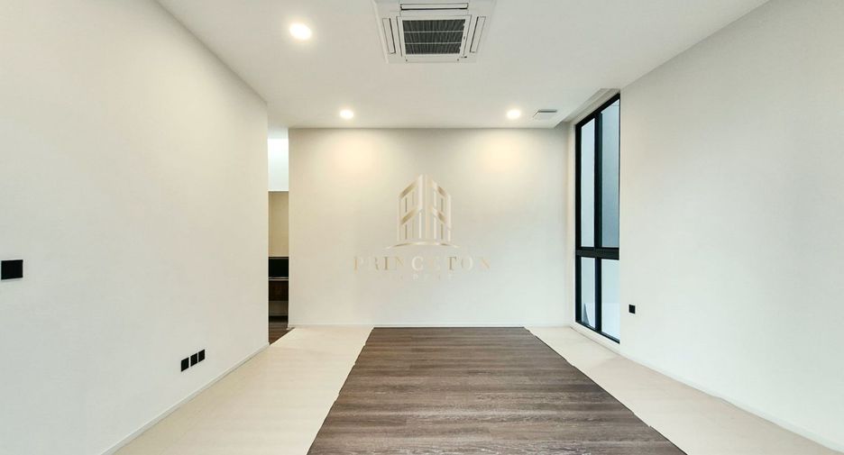 Casa en alquiler y en venta de 4 habitaciones en Saphan Sung, Bangkok