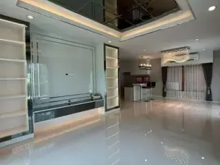À vendre 4 chambres maison à Prawet, Bangkok