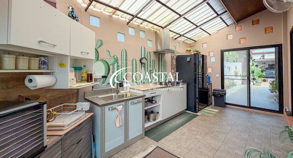 Продажа 3 спальни дом в Huay Yai, Паттайя