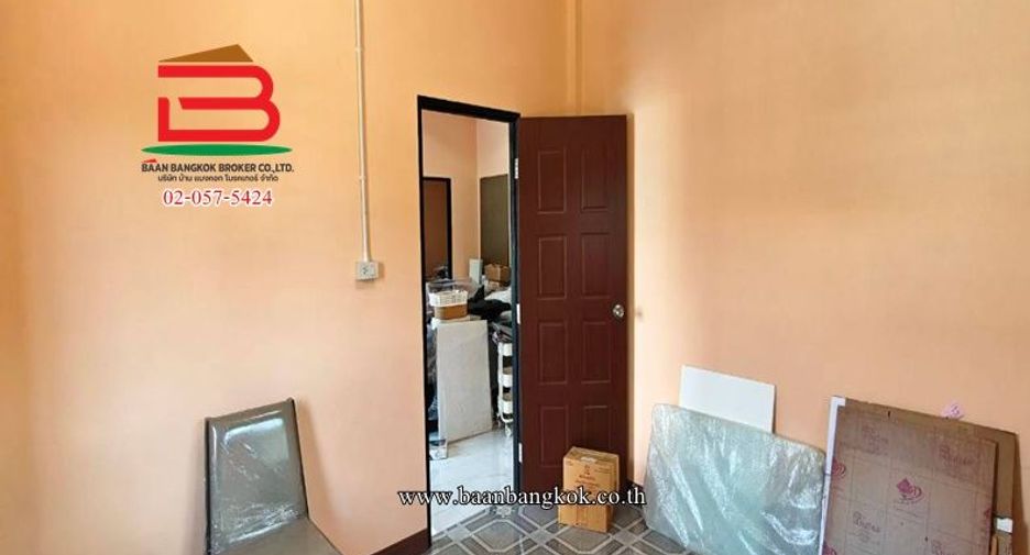 Продажа 3 спальни дом в Plaeng Yao, Чаченгсау