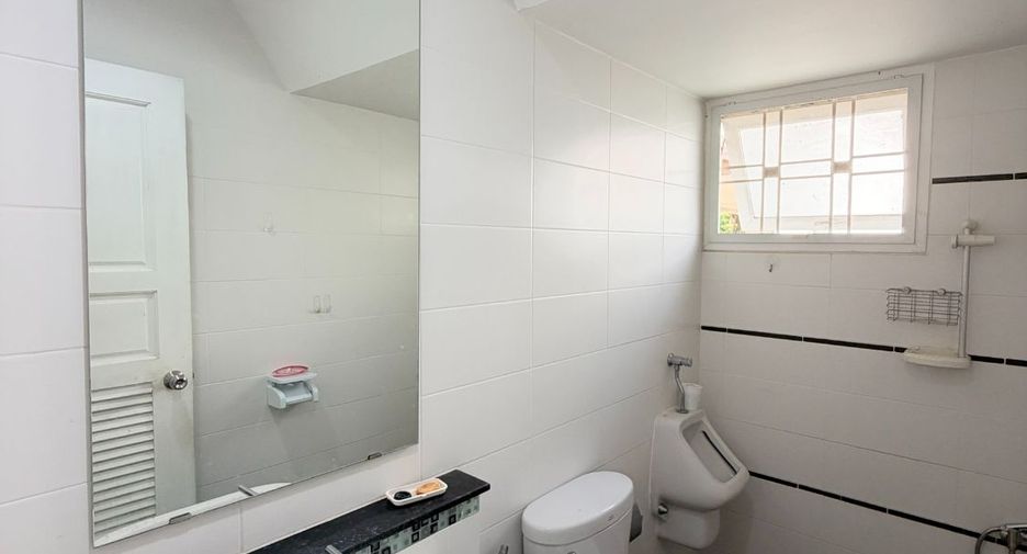 Продажа 4 спальни дом в Mueang Chiang Mai, Чианг Маи