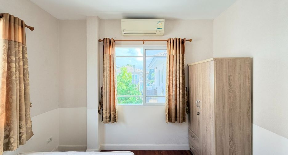 Продажа 4 спальни дом в Mueang Chiang Mai, Чианг Маи