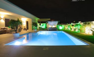 Villa en alquiler y en venta de 3 habitaciones en Bang Lamung, Chonburi