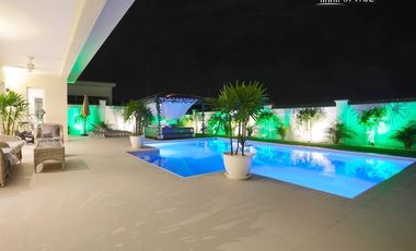 Villa en alquiler y en venta de 3 habitaciones en Bang Lamung, Chonburi