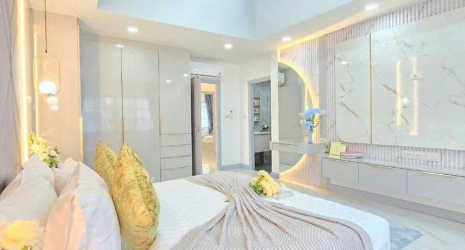 À vendre 4 chambres maison à Bang Lamung, Chonburi