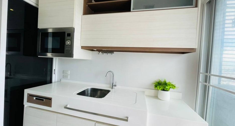 For rent 1 Beds condo in Thon Buri, Bangkok