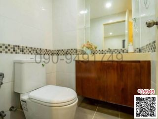 Продажа 1 кровать кондо в Пхра Кханонг, Бангкок