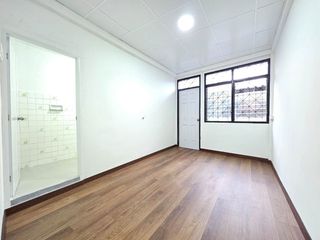 Продажа 2 спальни таунхаус в Si Racha, Чонбури