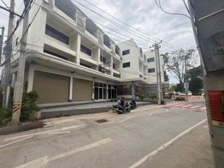 出租 4 卧室 商业空间 在 Bang Lamung, Chon Buri