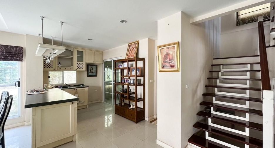 Продажа 3 спальни дом в Mueang Samut Prakan, Самутпракан